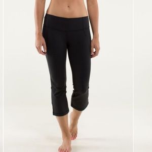 Lululemon gather and crow cropped leggings